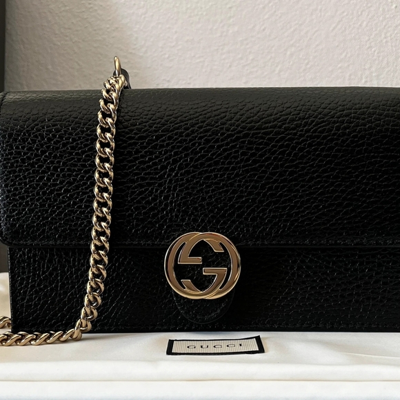 Gucci Interlocking leather shoulder bag - Picture 10 of 11